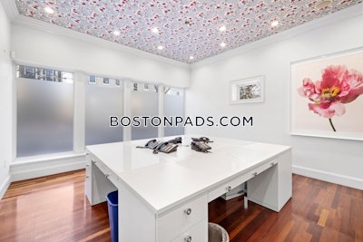 Cambridge 2 Bed 1 Bath CAMBRIDGE  Central Square/cambridgeport - $3,000 No Fee