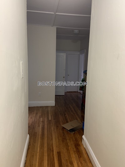 Allston 3 Bed 2 Bath BOSTON Boston - $3,900 No Fee