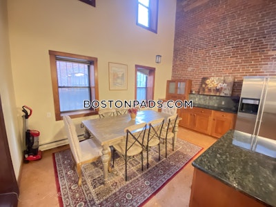 Back Bay 2 Beds 2 Baths Back Bay Boston - $4,300