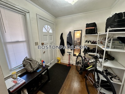 Brighton 2 Bed 1 Bath BOSTON Boston - $2,500 No Fee