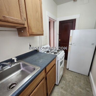 Somerville 1 Bed 1 Bath  Spring Hill - $2,250