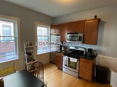 Medford 3 Beds Tufts  Tufts - $3,900