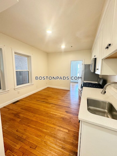 Mission Hill 3 Beds 2 Baths Boston - $4,000