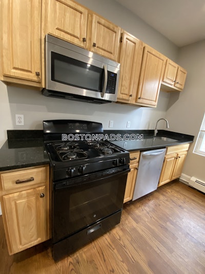 Dorchester 5 Beds 2 Baths Boston - $3,700