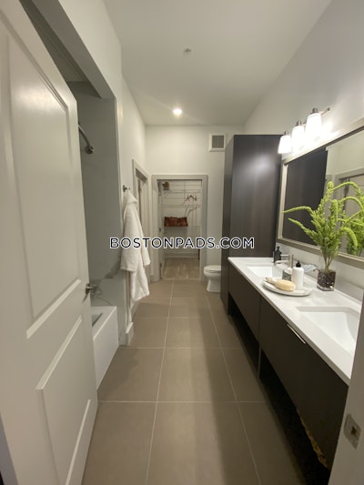 Wellesley 1 Bed 1 Bath WELLESLEY $3,365 - $3,294