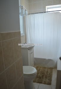 Brighton Spacious 3 bed 1 Bath apartment in Commonwealth Ave, Best deal in town!  Boston - $3,750