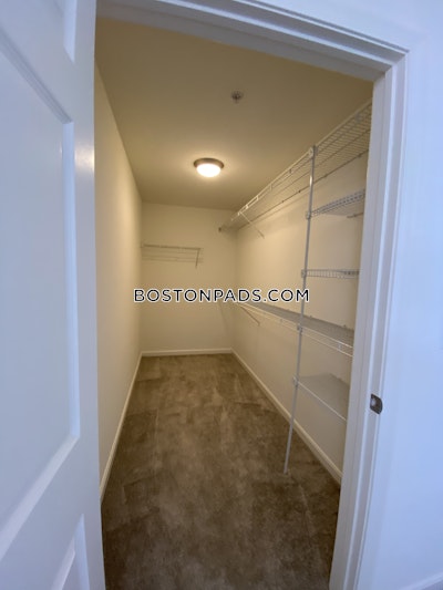 Lexington Apartment for rent 1 Bedroom 1 Bath - $2,735