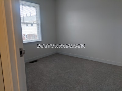 Roslindale Apartment for rent 3 Bedrooms 1 Bath Boston - $3,725