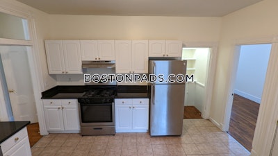 Jamaica Plain Apartment for rent 3 Bedrooms 1 Bath Boston - $2,914 50% Fee