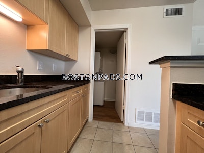 Quincy Apartment for rent 1 Bedroom 1 Bath  South Quincy - $2,140